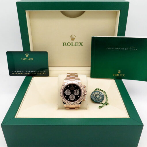 Alternative view of Rolex 126505 Cosmograph Daytona 18K Rose Gold with Black Dial