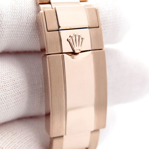 Rolex 126505 Cosmograph Daytona 18K Rose Gold with Black Dial - Image 8