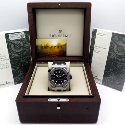 Alternative view of Audemars Piguet 15703ST Royal Oak Offshore Diver with Black Dial