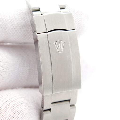 Rolex 126000 Oyster Perpetual with Beige Dial - Image 7