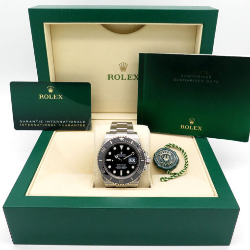 Alternative view of Rolex 126610LN Submariner Date 41