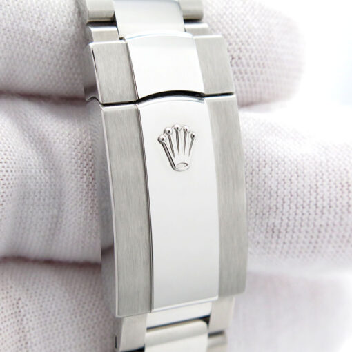 Rolex 126300 Datejust 41 with Green Ombre Dial on Oyster (New Model) - Image 7