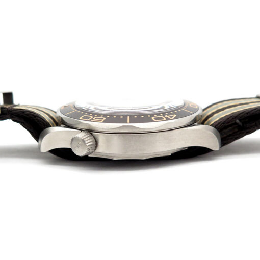 Omega Seamaster Diver 300m ‘007 Edition Titanium on NATO - Image 6
