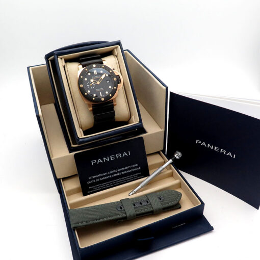 Alternative view of Panerai PAM 2070 Submersible QuarantaQuattro Goldtech OroCarbo