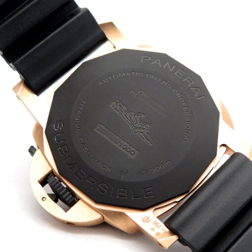 Panerai PAM 2070 Submersible QuarantaQuattro Goldtech OroCarbo - Image 4