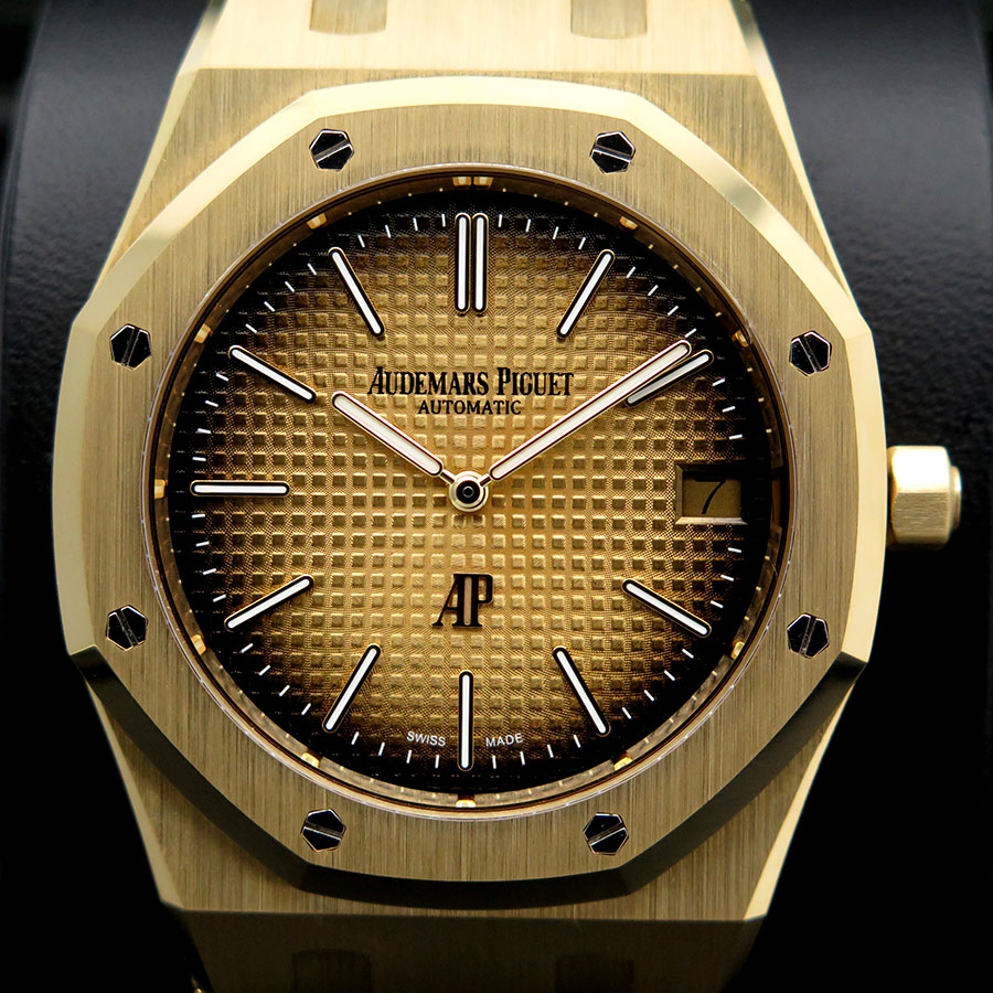 Audemars Piguet 16202BA Royal Oak "Jumbo" Extra Thin 18K Yellow Gold - Image 3