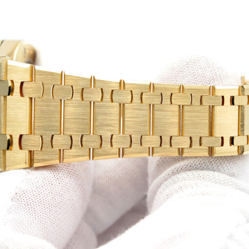 Audemars Piguet 16202BA Royal Oak "Jumbo" Extra Thin 18K Yellow Gold - Image 7