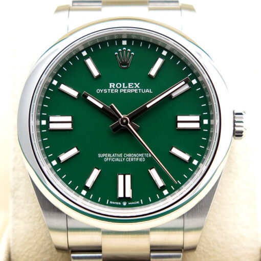 Rolex 124300 Oyster Perpetual 41 with Green Dial - Image 3