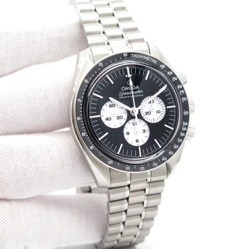 Omega Speedmaster Professional Moonwatch “Sapphire Sandwich” with Black & White Dial