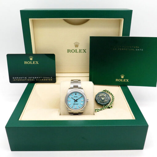 Alternative view of Rolex 277200 Oyster Perpetual 31 with Turquoise Dial