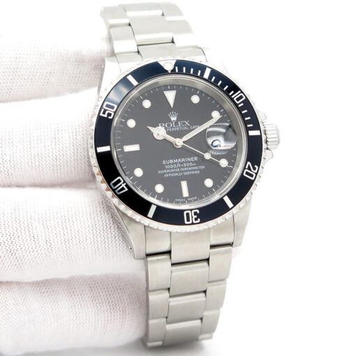 Rolex 16610LN Submariner