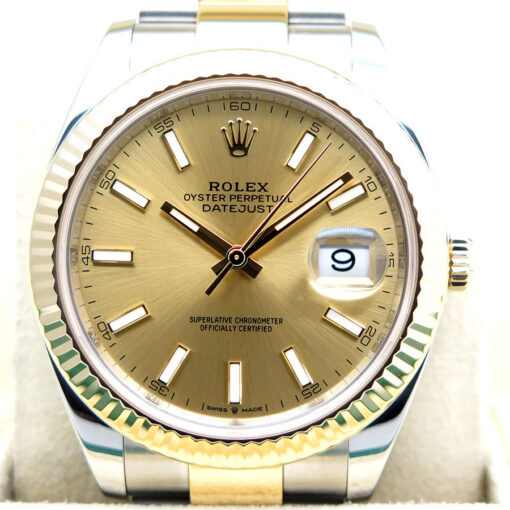 Rolex 126333 Datejust 41 18K/SS with Champagne Stick Dial on Oyster - Image 3