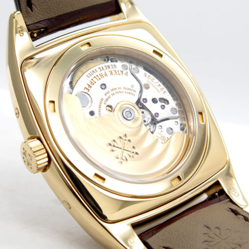 Patek Philippe 5135J Gondolo Calendario 18K Yellow Gold with Silver Dial - Image 5