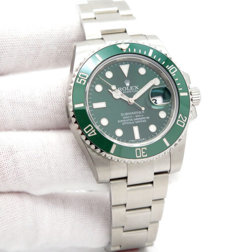Rolex 116610LV Submariner (New Old Stock)