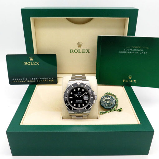 Alternative view of Rolex 126610LN Submariner Date 41