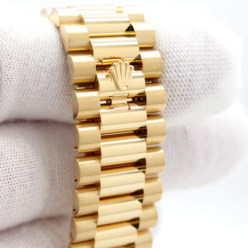 Rolex 228238 Day Date 40 18K Yellow Gold with Green Roman Dial - Image 8