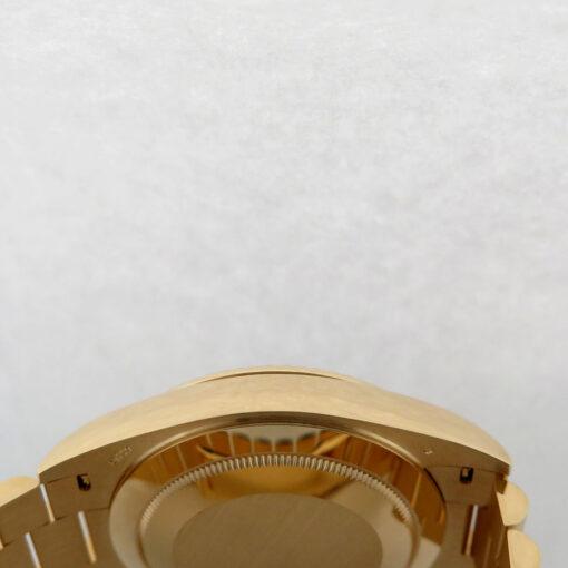 Rolex 228238 Day Date 40 18K Yellow Gold with Green Roman Dial - Image 6