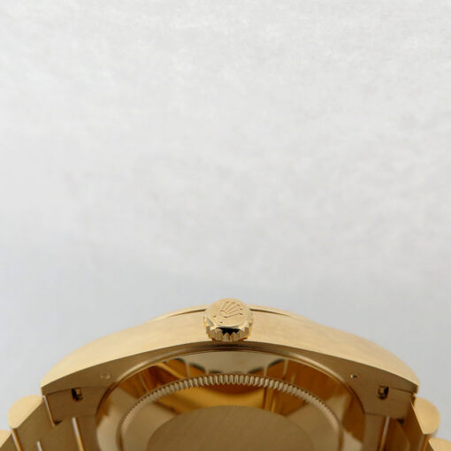 Rolex 228238 Day Date 40 18K Yellow Gold with Green Roman Dial - Image 5