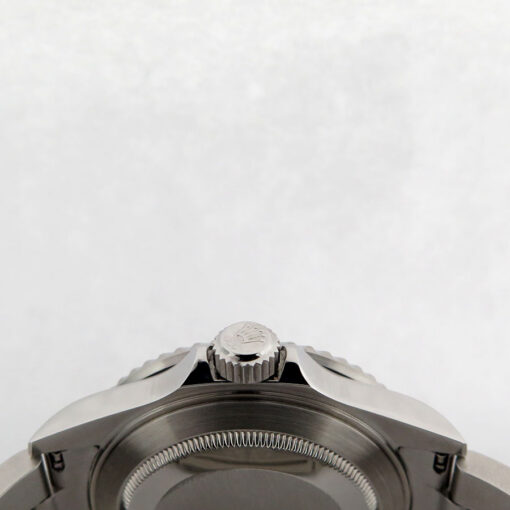 Rolex 16610LN Submariner - Image 4