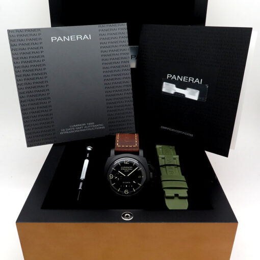 Alternative view of Panerai PAM 335 Luminor GMT 1950 10 Days Automatic