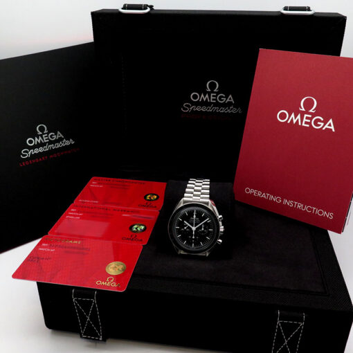 Alternative view of Omega Speedmaster Professional Moonwatch with 3861 Movement