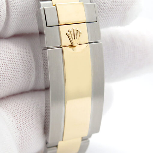 Rolex 126613LN Submariner 41 18K/SS - Image 7