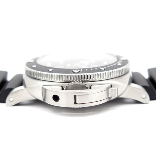 Panerai PAM 683 Luminor Submersible 42mm Automatic - Image 5