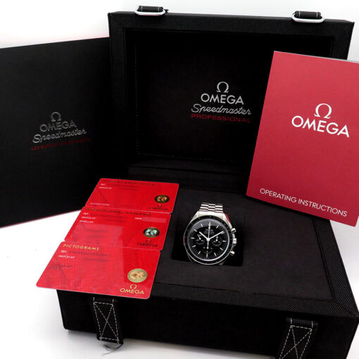 Alternative view of Omega Speedmaster Professional Moonwatch “Sapphire Sandwich” with 3861 Movement