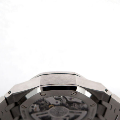 Audemars Piguet 26240ST Royal Oak Chronograph "50th Anniversary" with Black Dial (New Old Stock) - Image 7