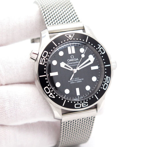 Omega Seamaster No Date Diver 300m with Black Dial on Mesh Bracelet