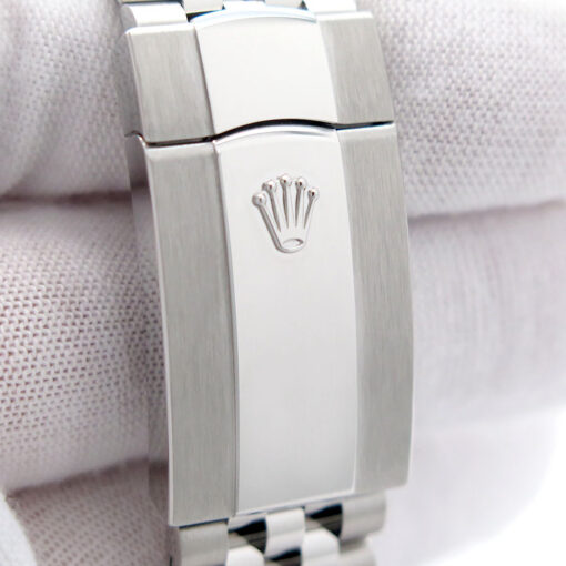 Rolex 336934 Skydweller with Black Dial on Jubilee - Image 7