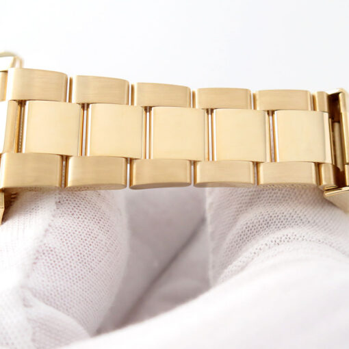 Rolex 126618LN Submariner 41 18K Yellow Gold (New Old Stock) - Image 8