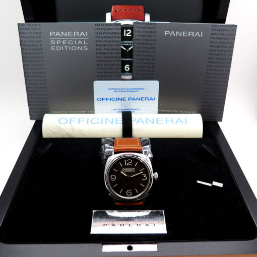 Alternative view of Panerai PAM 232 Radiomir 1938