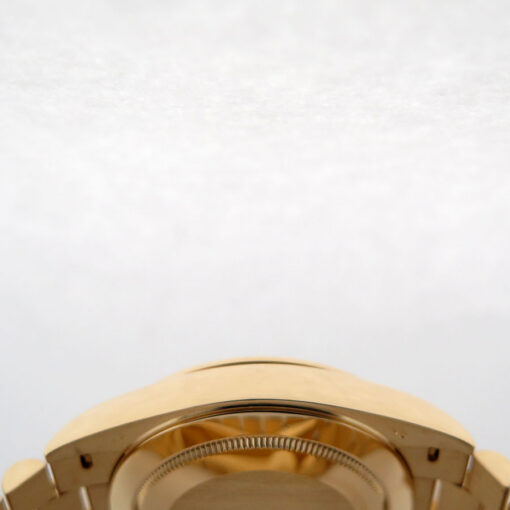 Rolex 228238 Day Date 40 18K Yellow Gold with Silver Diagonal Motif Dial - Image 5