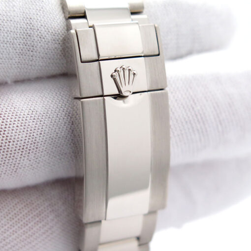 Rolex 116509 Cosmograph Daytona 18K White Gold with Blue Dial - Image 7