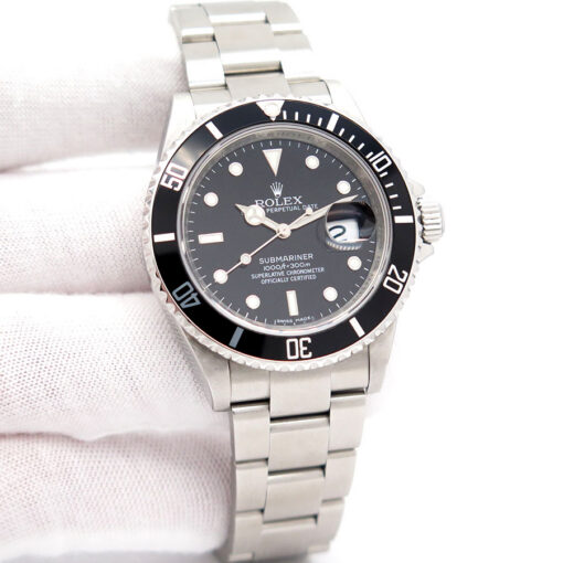 Rolex 16610LN Submariner