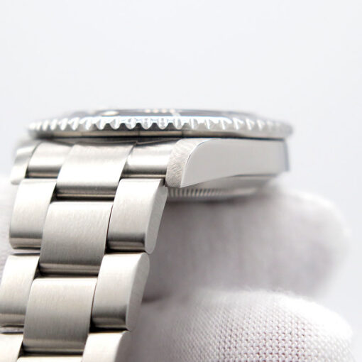 Rolex 16610LN Submariner - Image 6