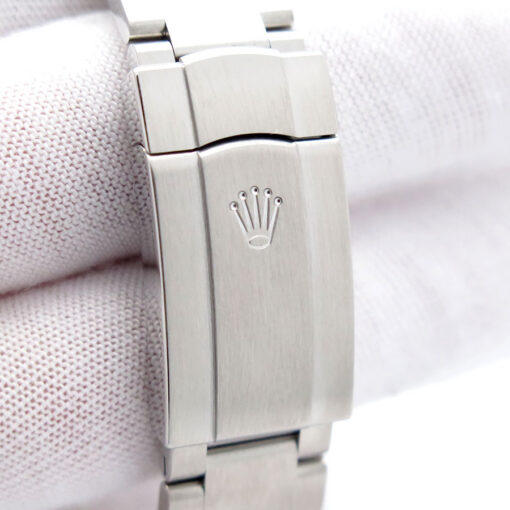 Rolex 126000 Oyster Perpetual with Pistachio Dial - Image 7
