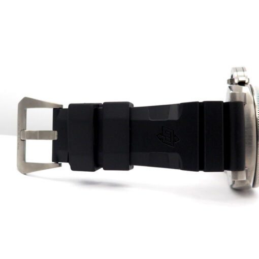 Panerai PAM 692 Luminor Submersible BMG-TECH - Image 6