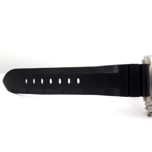 Panerai PAM 692 Luminor Submersible BMG-TECH - Image 7