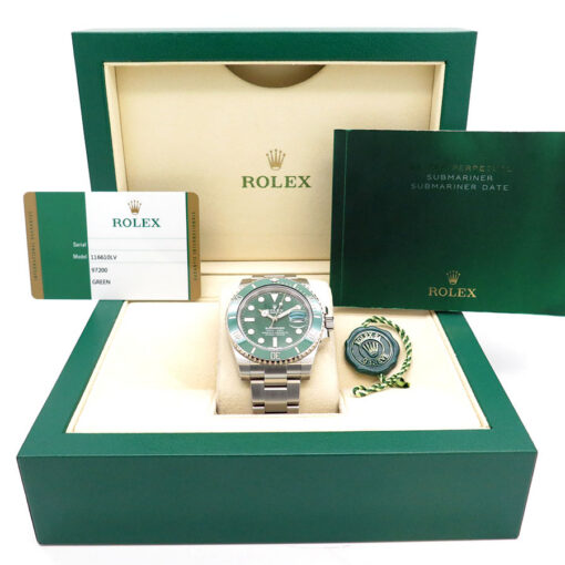 Alternative view of Rolex 116610LV Submariner