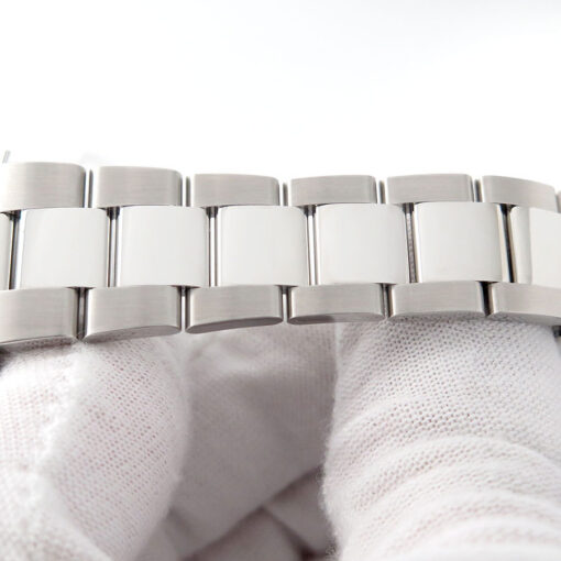 Rolex 126334 Datejust 41 with White Roman Dial on Oyster - Image 8