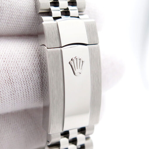 Rolex 126300 Datejust 41 with Mint Green Dial on Jubilee - Image 7