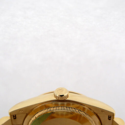 Rolex 118238 Day Date 18K Yellow Gold with Champagne Diamond Dial - Image 4