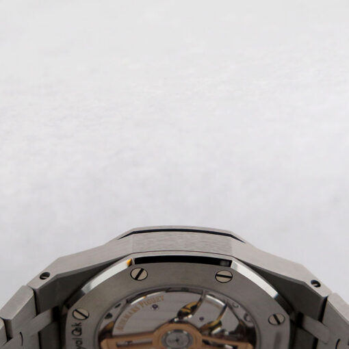 Audemars Piguet 15550ST Royal Oak 37mm with Blue Dial - Image 6