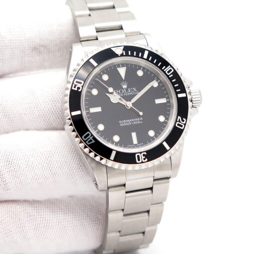 Rolex 14060M Submariner No Date