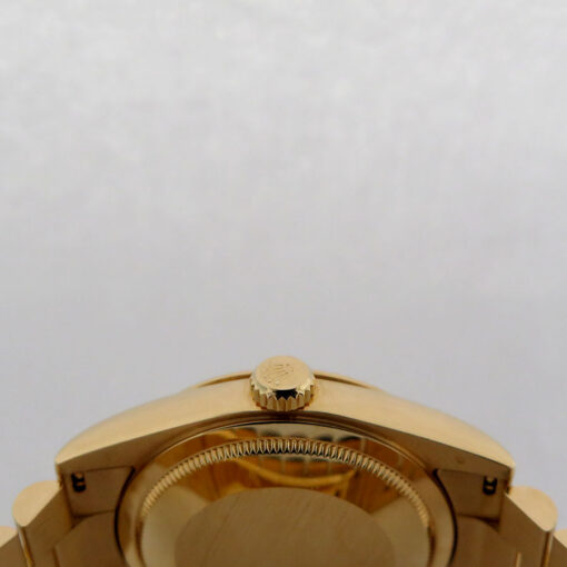 Rolex 118238 Day Date 18K Yellow Gold with Champagne Diamond Dial - Image 4
