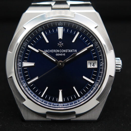 Vacheron Constantin 4500V Overseas with Blue Dial Automatic - Image 3