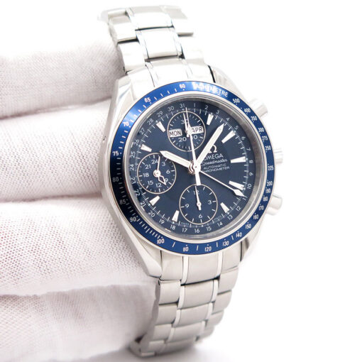 Omega 3222.80.00 Speedmaster Day-Date Chronograph 40mm with Blue Dial