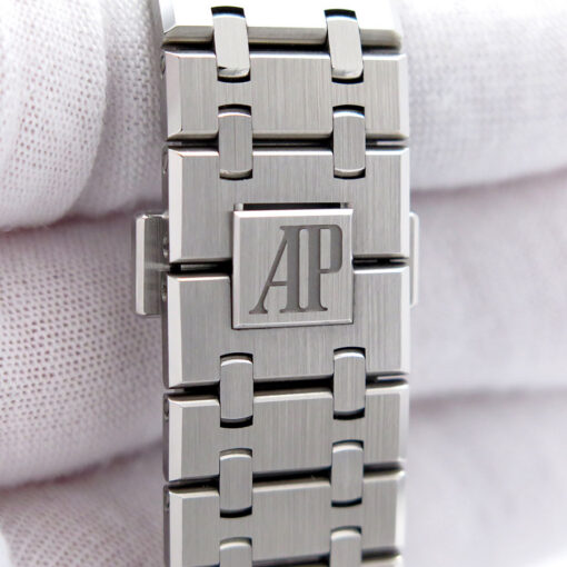 Audemars Piguet 26240ST Royal Oak Chronograph "50th Anniversary" with Black Dial (New Old Stock) - Image 9
